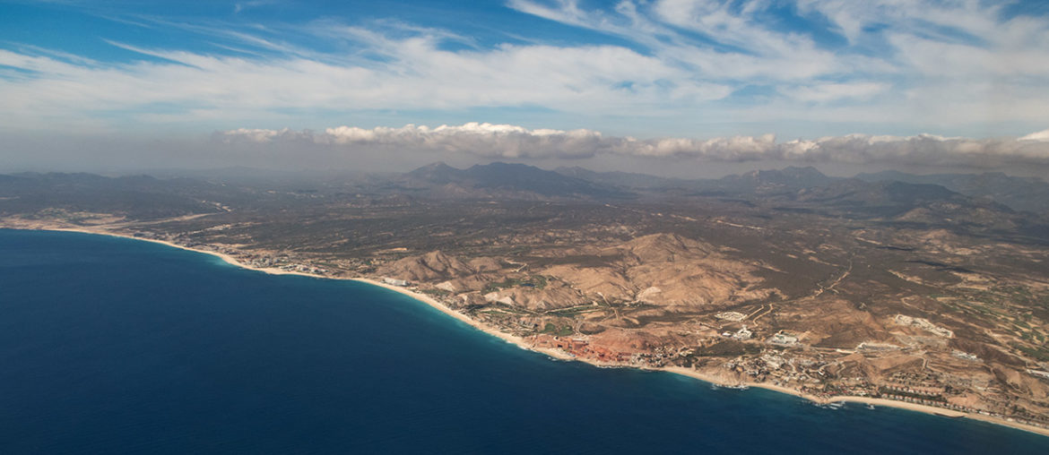 Anflug des Los Cabos International Airport