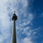 Alexanderplatz im kalten Wind. 15mm, 1/1250 sek., ISO 100, f/5,0