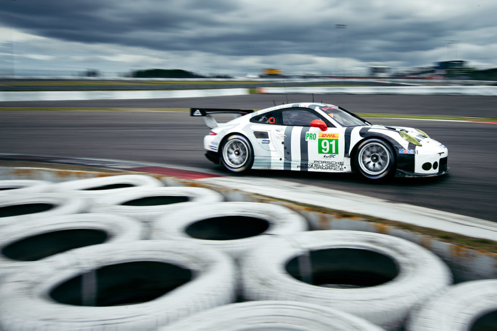 Ein Porsche 911 RSR der GT Pro beim Training vor den WEC 6 hours of Nürburgring. 