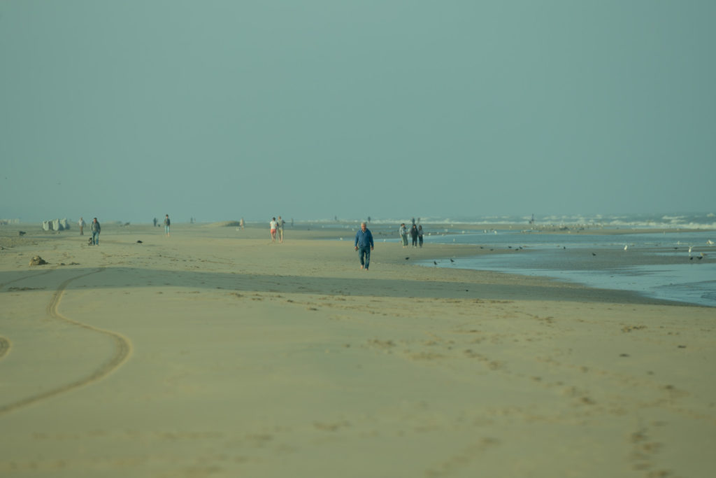 Ich gebe zu, ich bin verwöhnt, aber Menschen am Strand? Das kenn ich aus Frankreich gar nicht. 